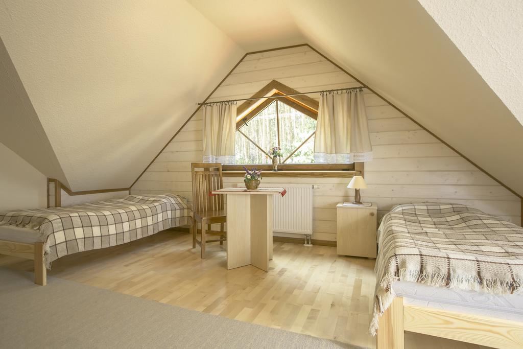 Osrodek Szkoleniowy Za Lasem Syców Habitación foto